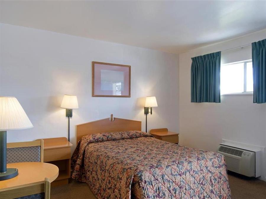 America'S Best Value Inn - גיינסוויל מראה חיצוני תמונה